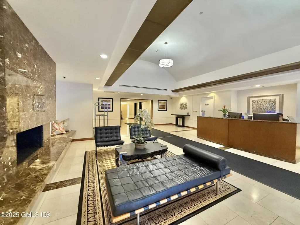 25 Forest Street Stamford CT 06901