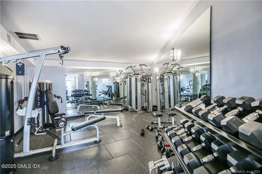 25 Forest Street Stamford CT 06901