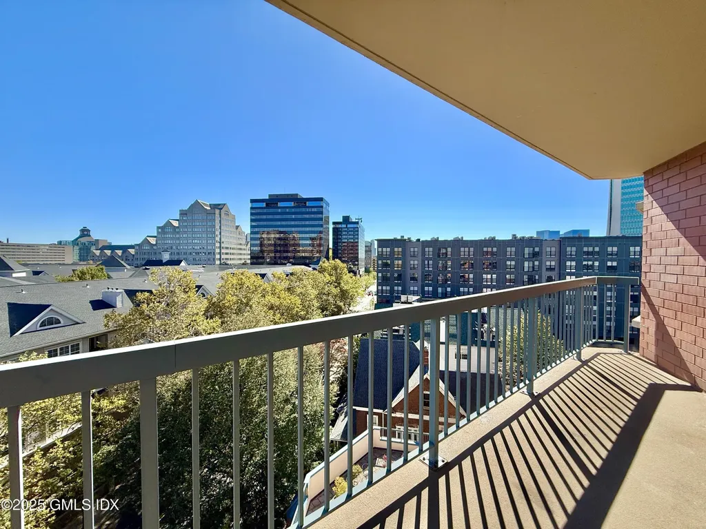 25 Forest Street Stamford CT 06901