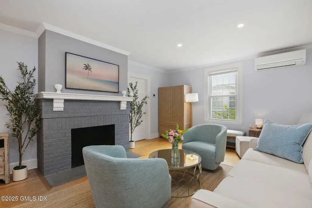 41 Ridge Street Greenwich CT 06830