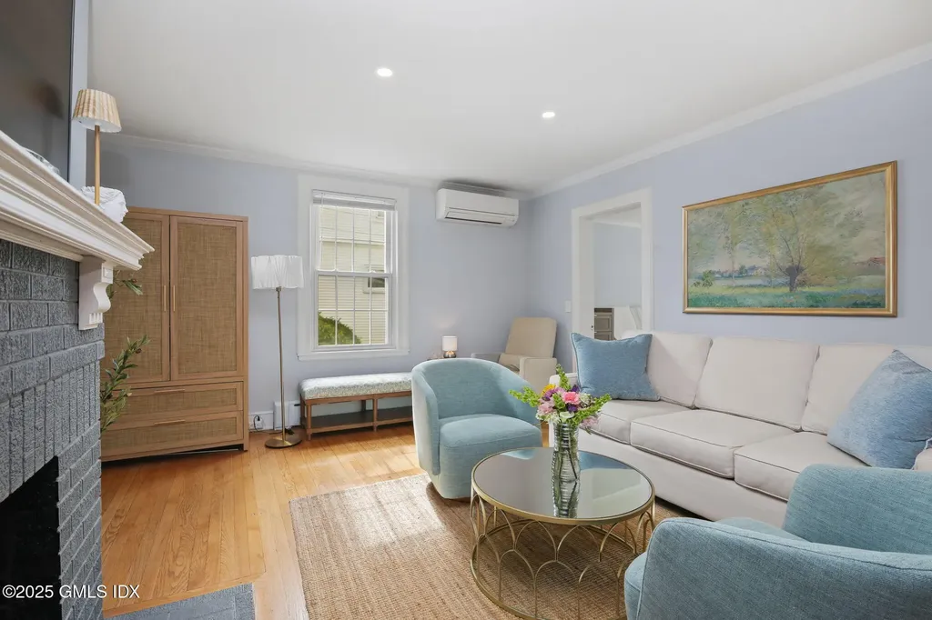 41 Ridge Street Greenwich CT 06830