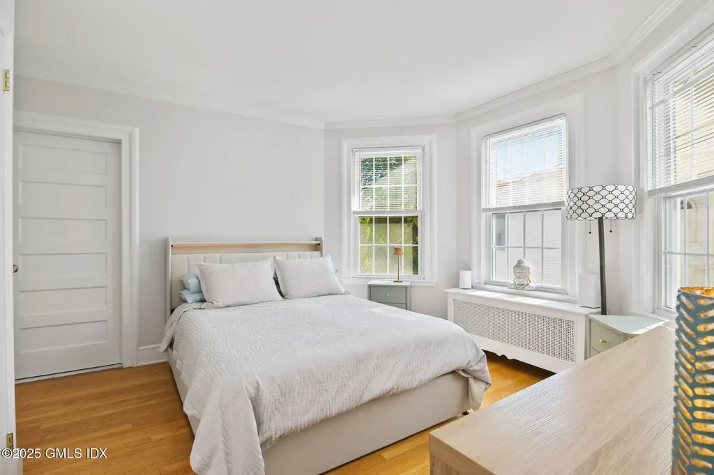 41 Ridge Street Greenwich CT 06830