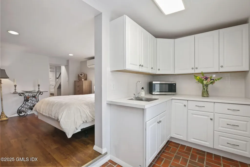 41 Ridge Street Greenwich CT 06830