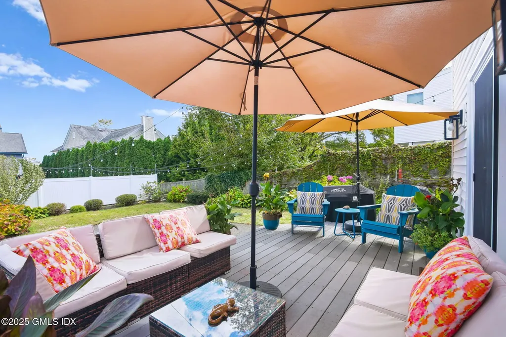 41 Ridge Street Greenwich CT 06830