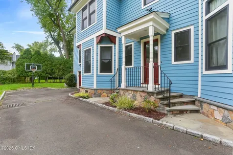 11 Harding Road Old Greenwich CT 06870