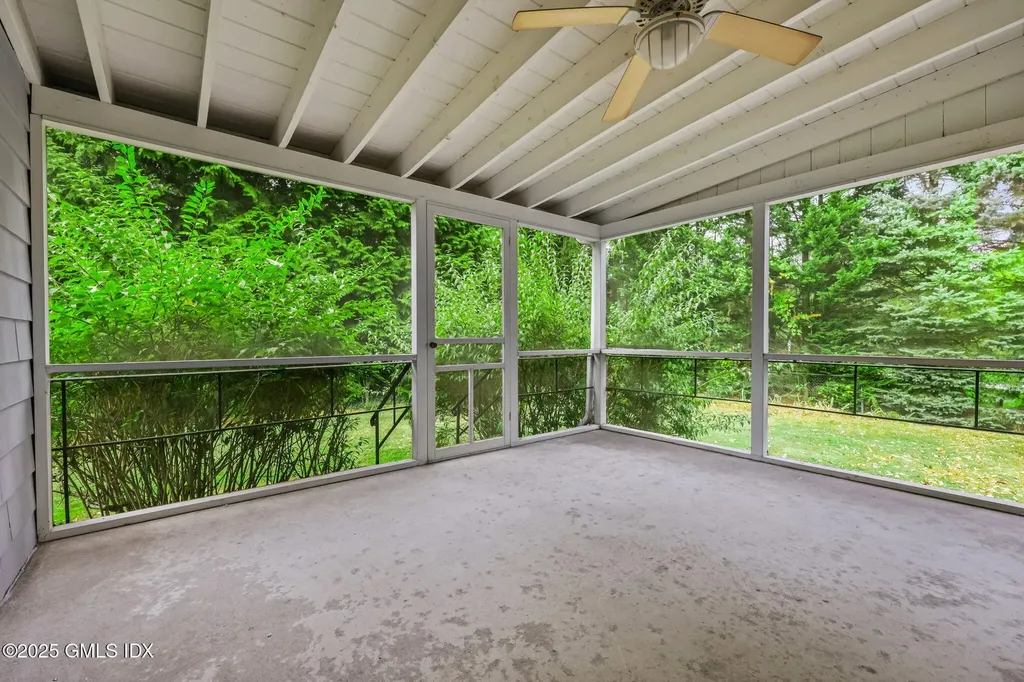 137 Shore Road Old Greenwich CT 06870