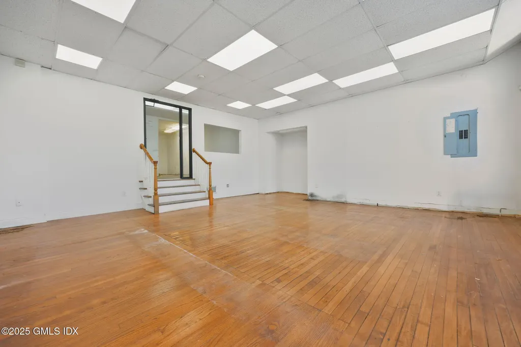 13 N Water Street Greenwich CT 06830