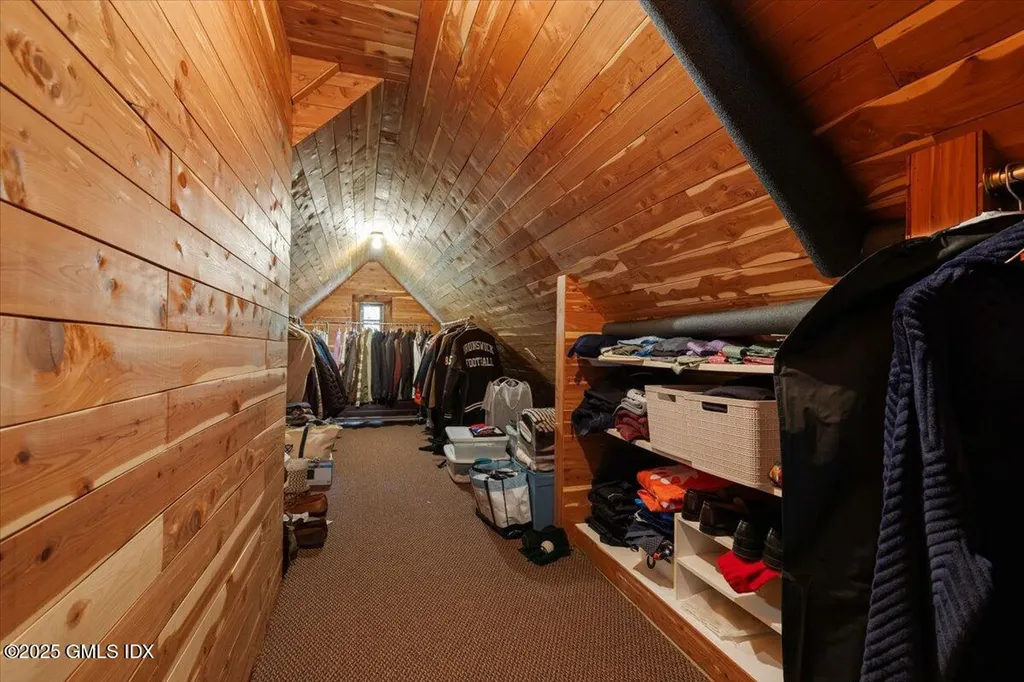 203 Riverside Avenue Riverside CT 06878