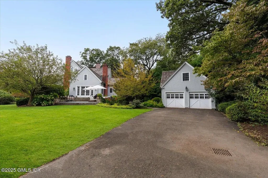 203 Riverside Avenue Riverside CT 06878