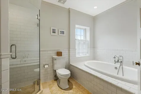 203 Riverside Avenue Riverside CT 06878