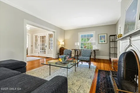 203 Riverside Avenue Riverside CT 06878