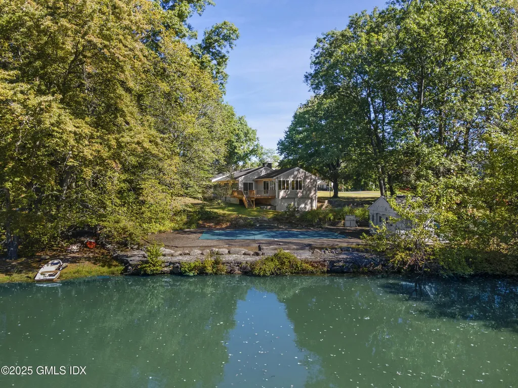 46 Stonehedge Drive South Greenwich CT 06831