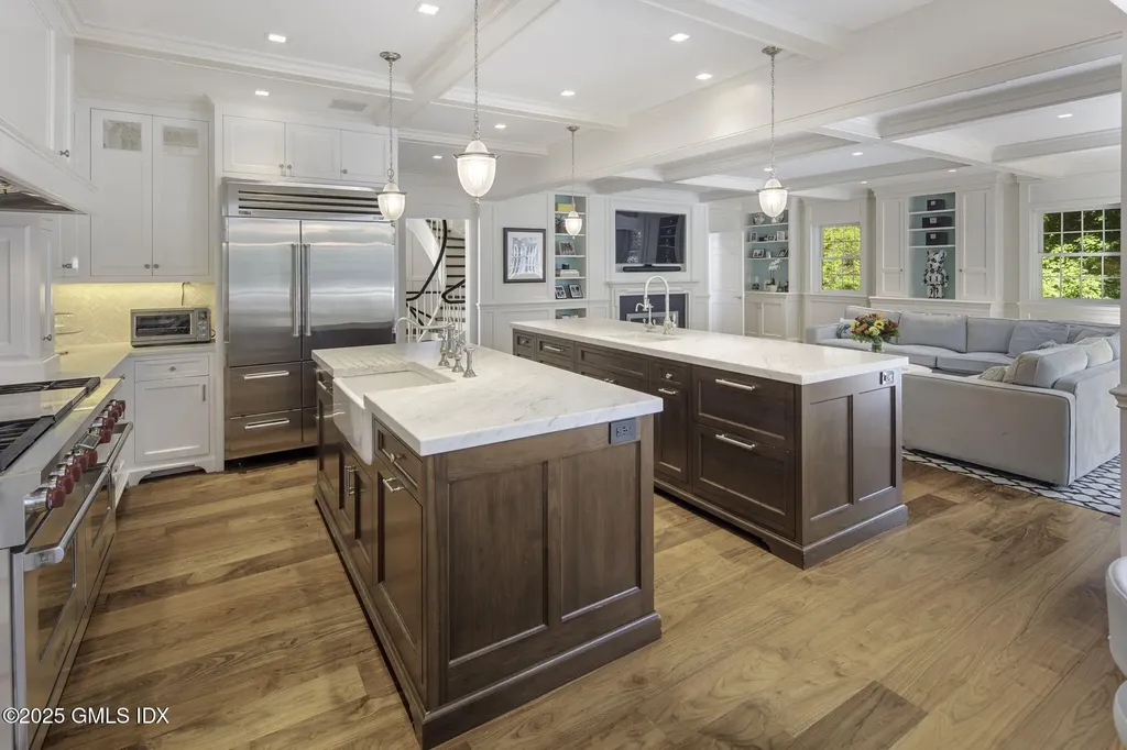 177 Long Close Road Stamford CT 06902