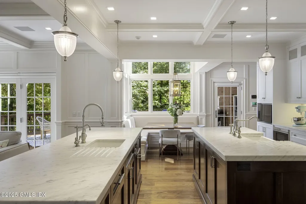 177 Long Close Road Stamford CT 06902