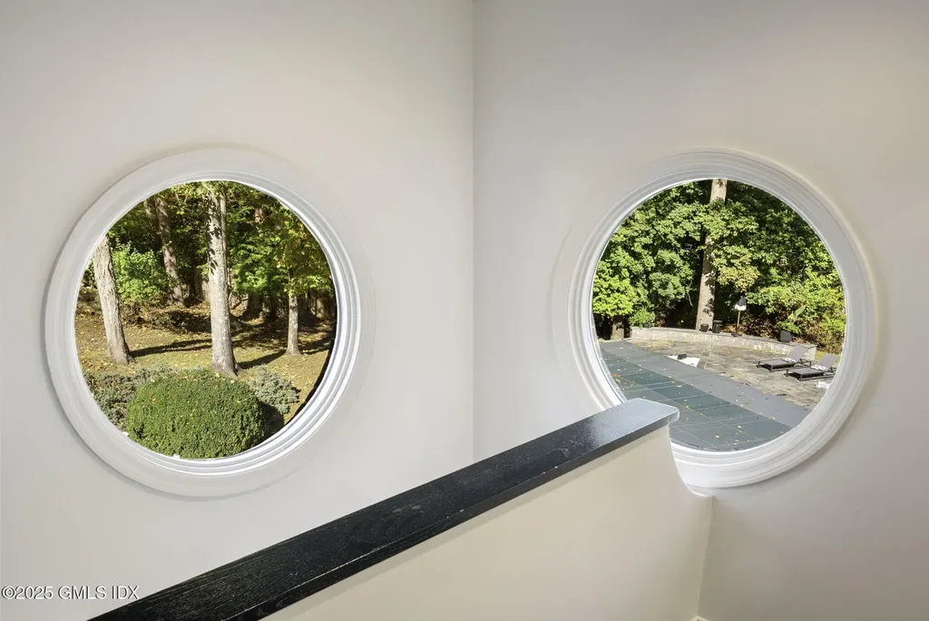 177 Long Close Road Stamford CT 06902