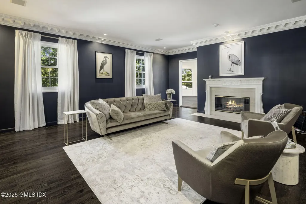 177 Long Close Road Stamford CT 06902