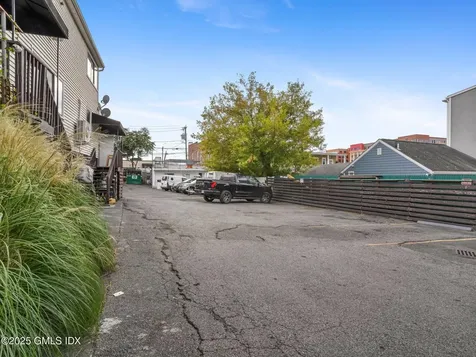 10 N Water Street Greenwich CT 06830