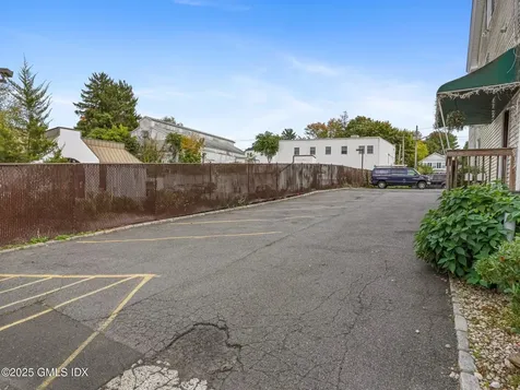 10 N Water Street Greenwich CT 06830