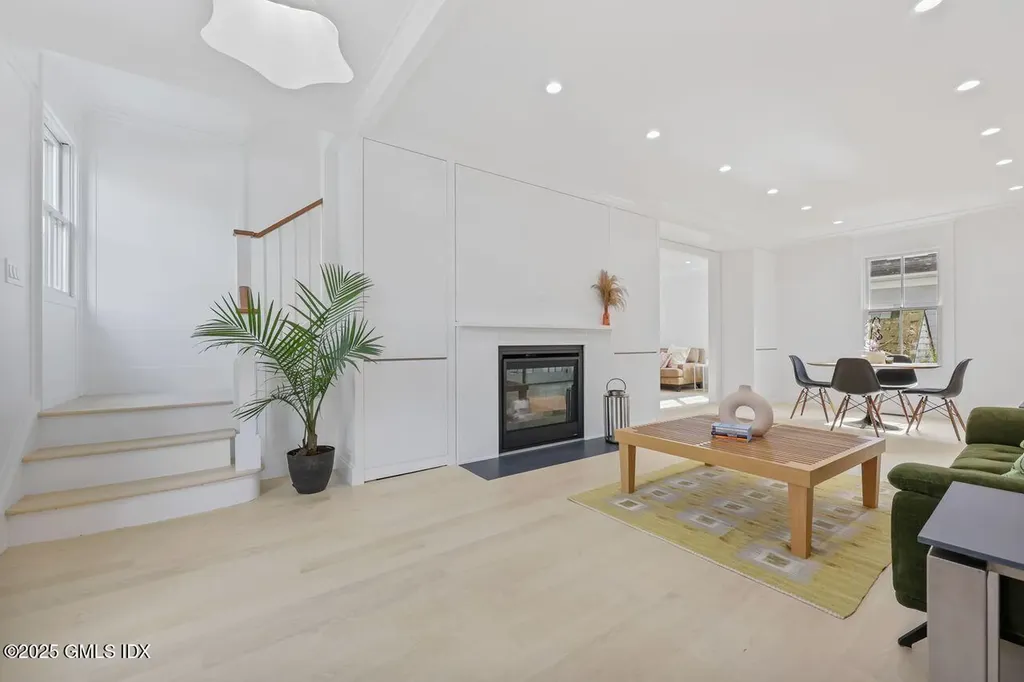 18 Park Avenue Old Greenwich CT 06870