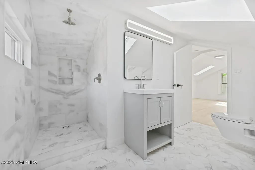 18 Park Avenue Old Greenwich CT 06870