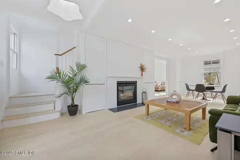 18 Park Avenue Old Greenwich CT 06870