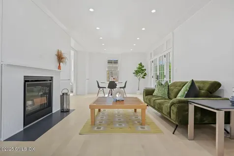 18 Park Avenue Old Greenwich CT 06870