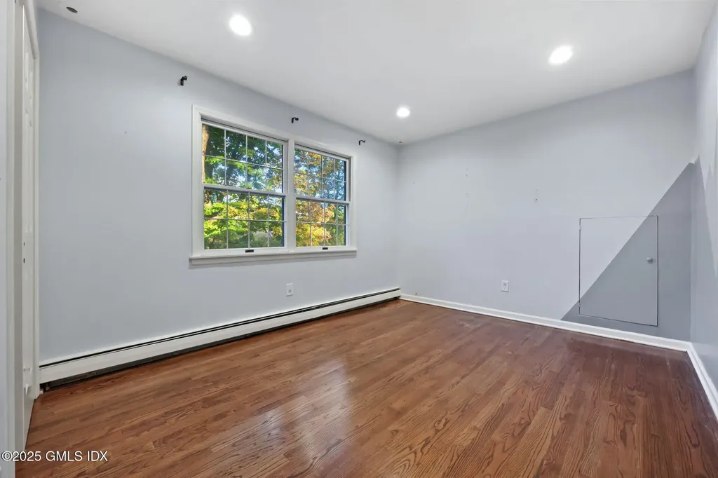 35 Turner Drive Greenwich CT 06831