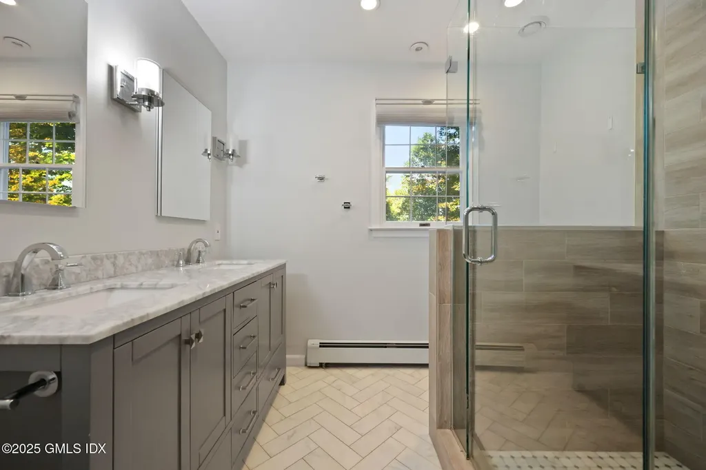 35 Turner Drive Greenwich CT 06831