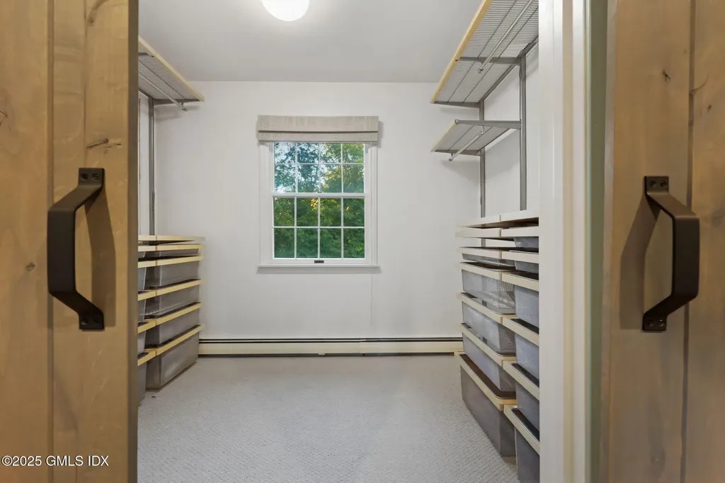 35 Turner Drive Greenwich CT 06831