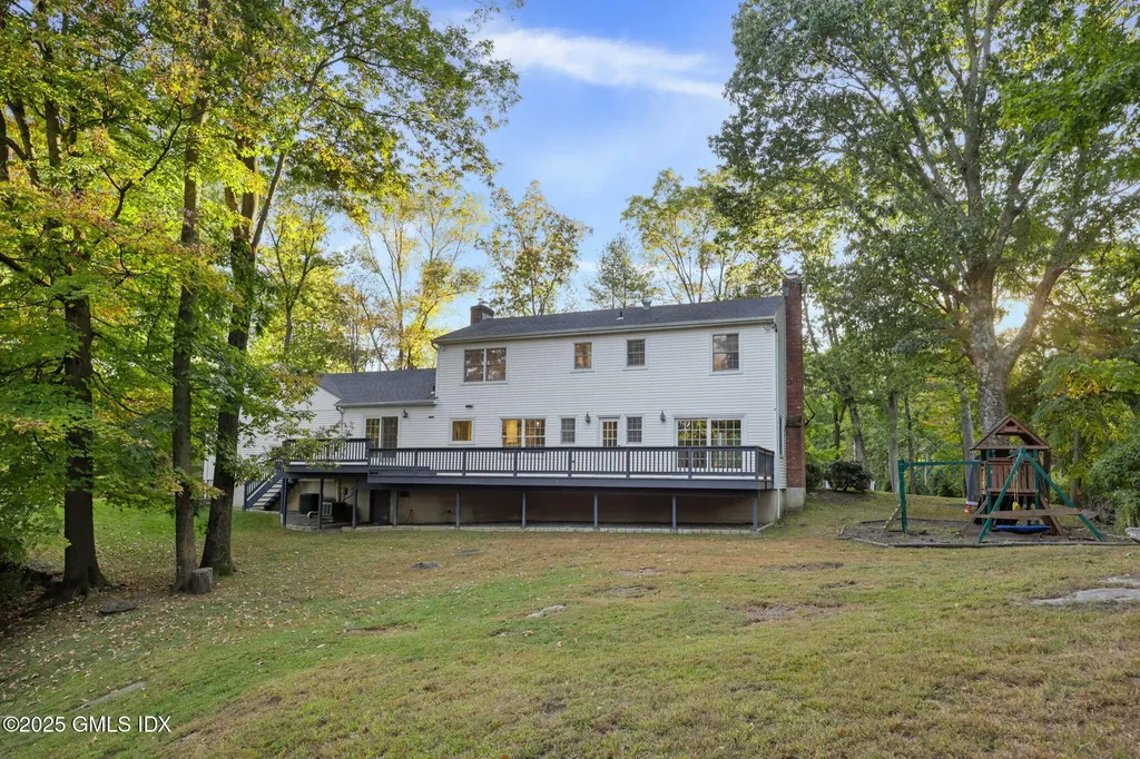 35 Turner Drive Greenwich CT 06831