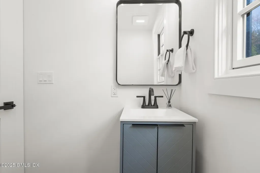 18 Sound Beach Avenue Old Greenwich CT 06870