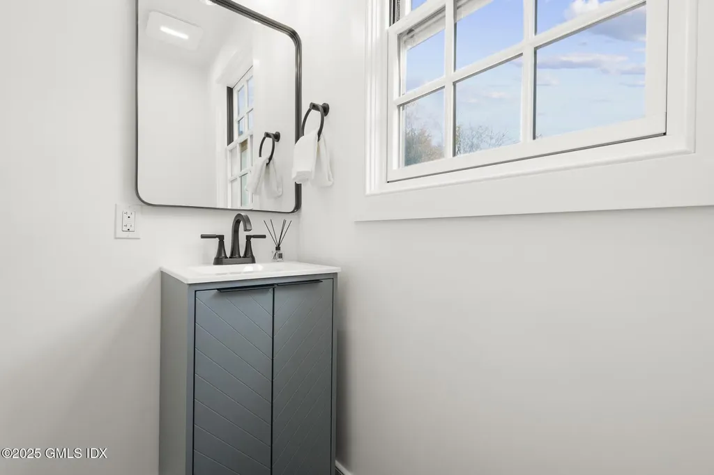 18 Sound Beach Avenue Old Greenwich CT 06870