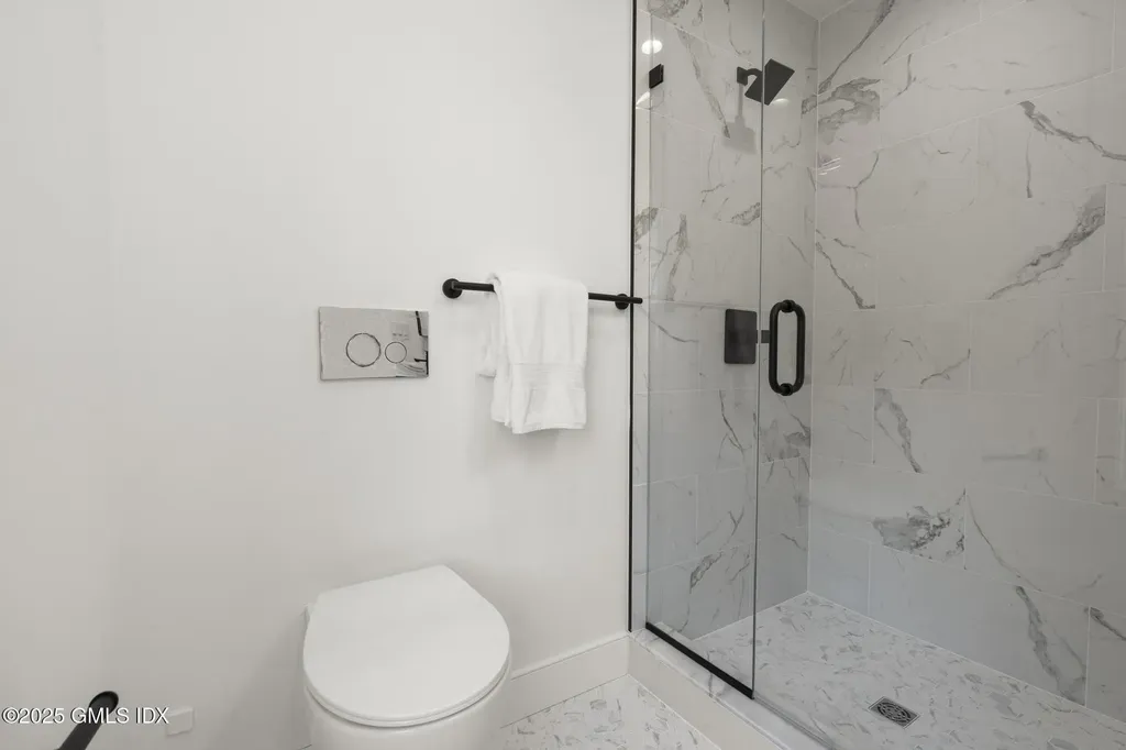 18 Sound Beach Avenue Old Greenwich CT 06870