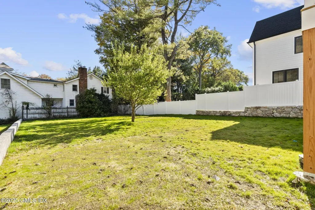 18 Sound Beach Avenue Old Greenwich CT 06870