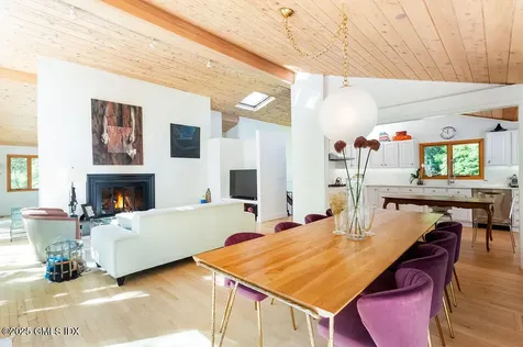 2 Horseshoe Road Cos Cob CT 06807