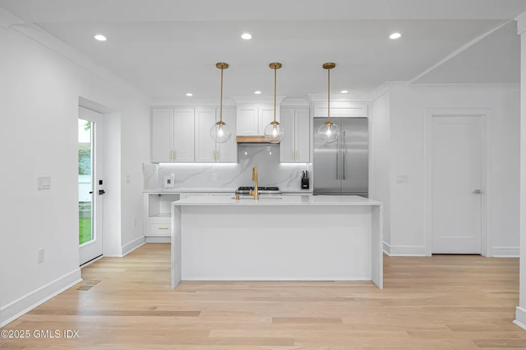 82 Josephine Evaristo Avenue Greenwich CT 06830