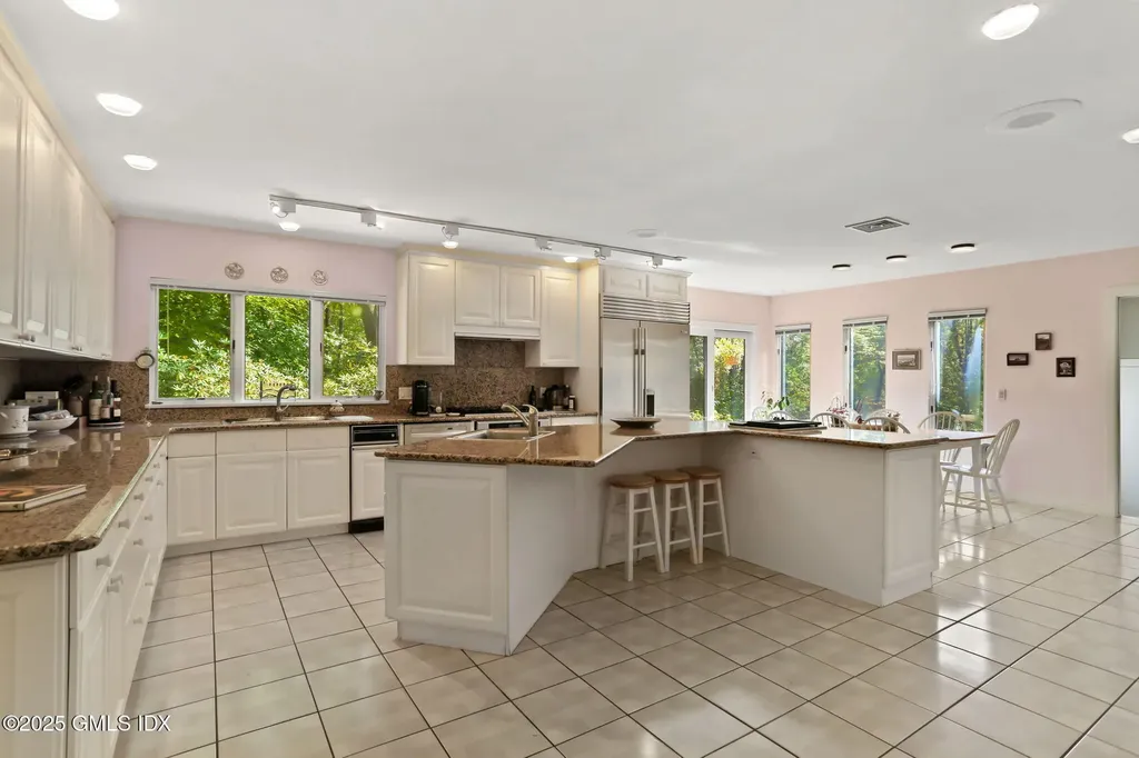 43 Sterling Road Greenwich CT 06831