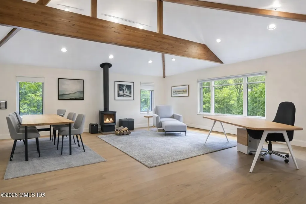 43 Sterling Road Greenwich CT 06831