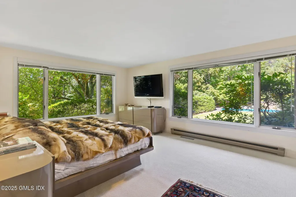 43 Sterling Road Greenwich CT 06831