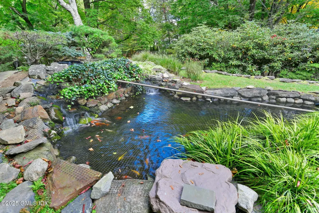 43 Sterling Road Greenwich CT 06831