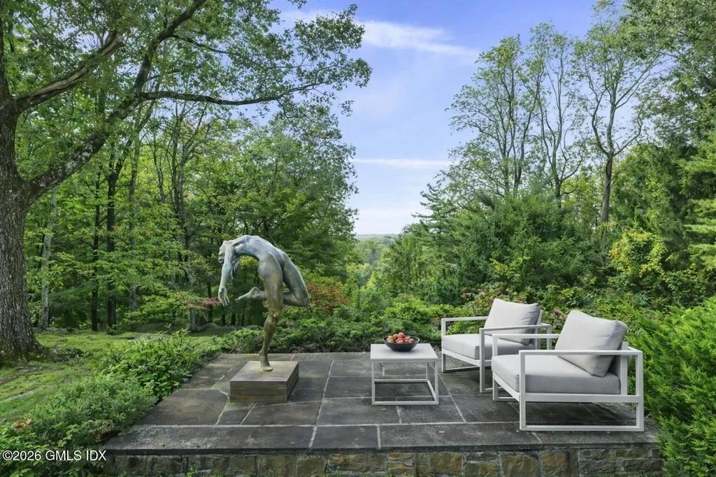 43 Sterling Road Greenwich CT 06831