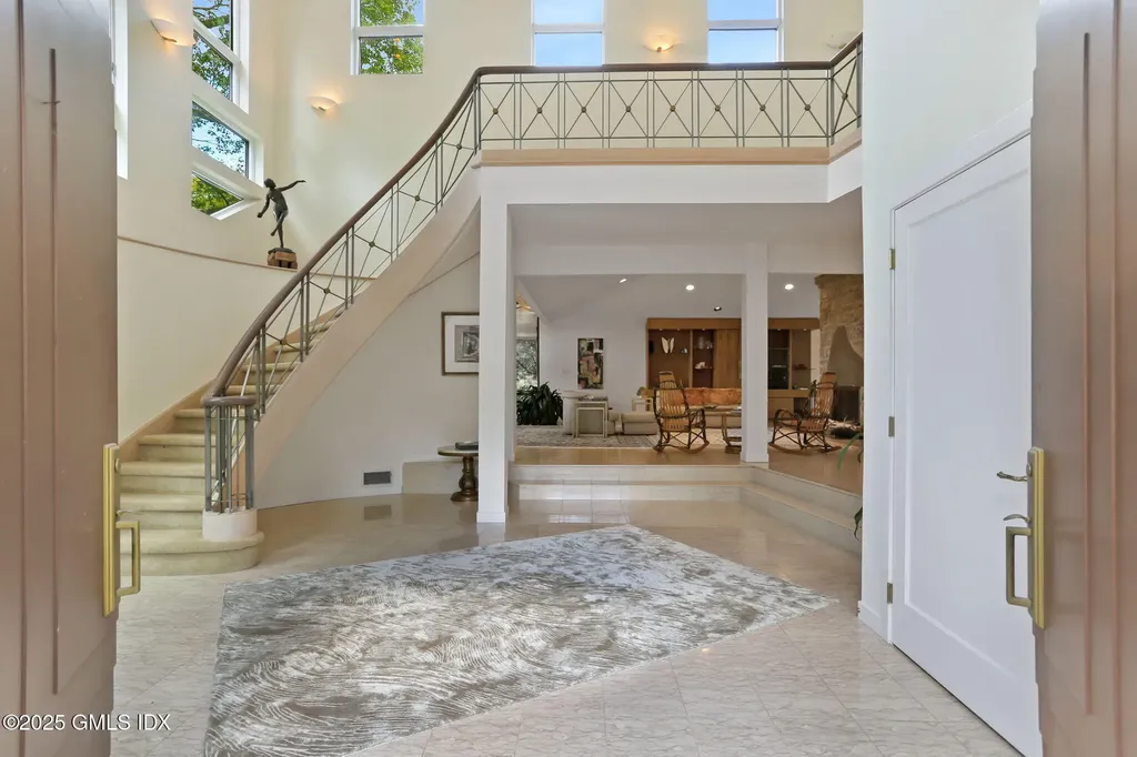 43 Sterling Road Greenwich CT 06831