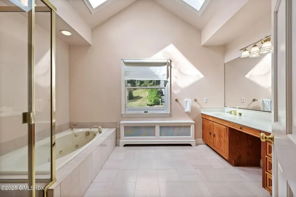 70 Glenville Street Greenwich CT 06831