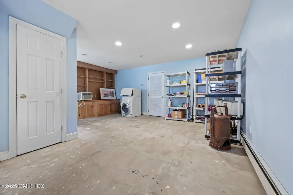 70 Glenville Street Greenwich CT 06831