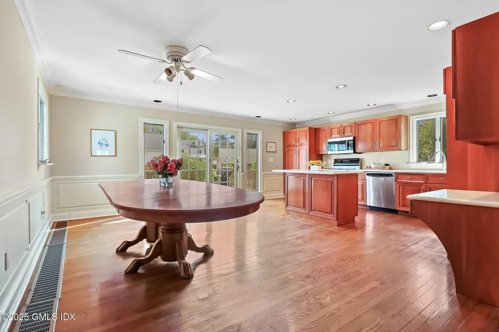 70 Glenville Street Greenwich CT 06831