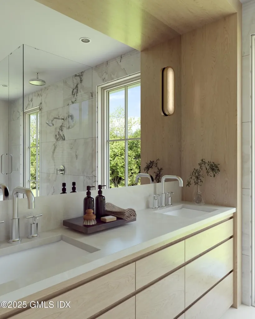 11 Field Road Riverside CT 06878