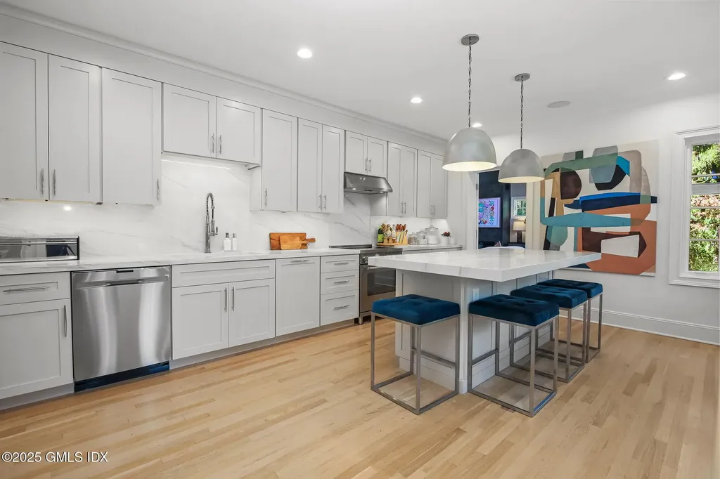 7 Stanwich Road Greenwich CT 06830