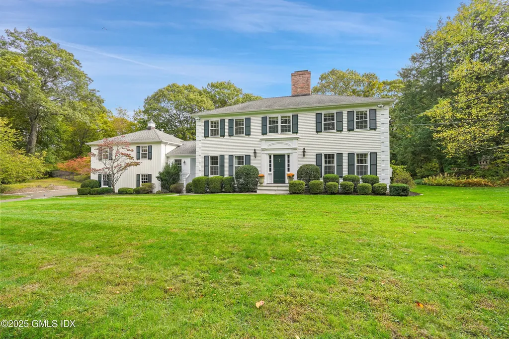 Greenwich CT, 43 Sawmill Lane