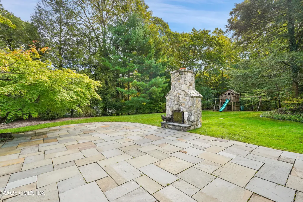 43 Sawmill Lane Greenwich CT 06830