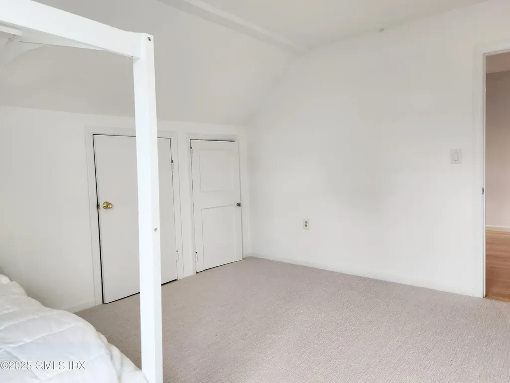 61 Aberdeen Street Stamford CT 06902